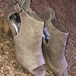 Heel/booties